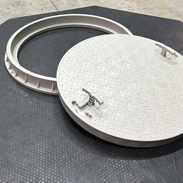 650 mm El Tutamaklı Daire Rögar Kapağı – Çerçeveli Yuvarlak/Oval Plastik Menhol Kapak - T234XD650MM - Luxwares