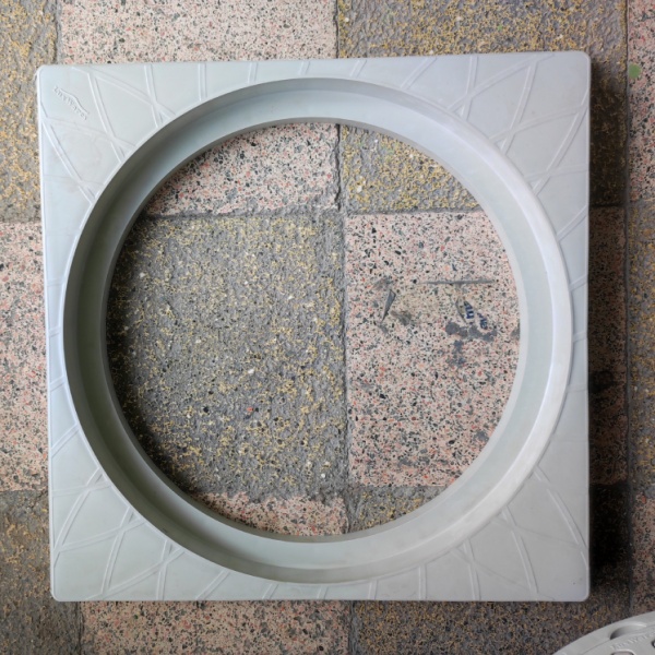 500mm Kare El Tutamaklı Plastik Rögar Menhol Kapak ve Kare Çerçeveli yuvarlak oval menhol kapağı - T2342S47215014 - Luxwares