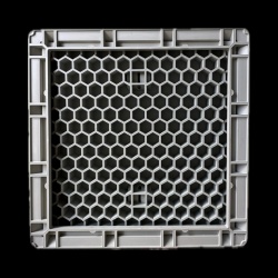 60x60 Plastik Rögar Kapağı – Kare Çerçeveli, El Tutamaklı 