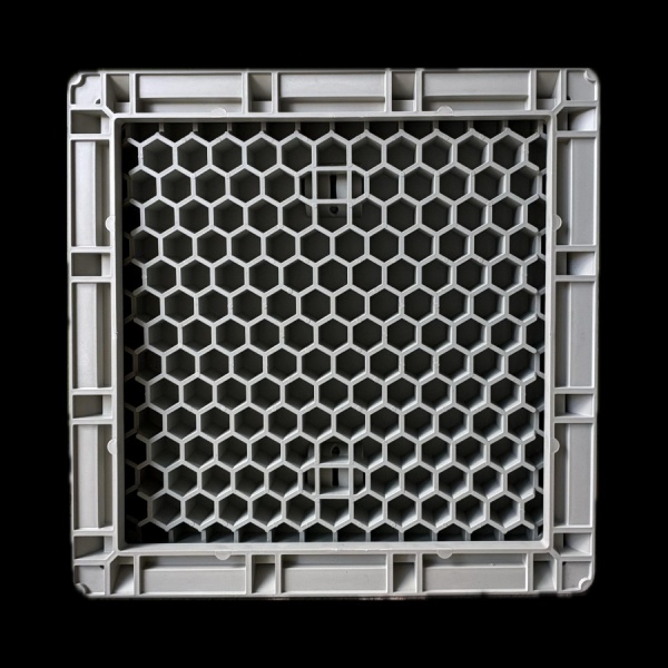 70x70 Plastik Rögar Kapağı – Kare Çerçeveli, El Tutamaklı - TS5524K367001 - Luxwares