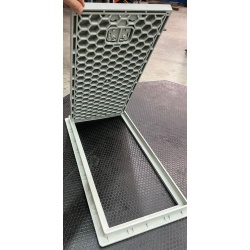 80x40 Plastik Rögar (Menhol) Kapağı – Çerçeveli, El Tutamaklı Dikdörtgen Kapak