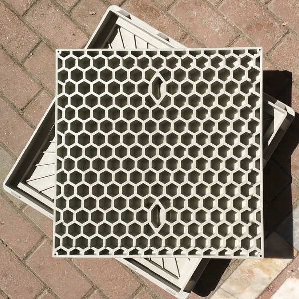 600’lük Koruge Borular için Plastik Geçmeli Kapak – Çerçeveli 600 mm Koruge Boru Kapağı-Luxwares