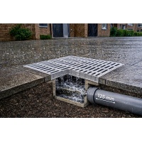 55x55 Izgaralı Rögar Kapağı - El tutamaklı menhol plastik kapak modeli