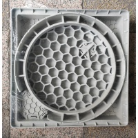 400X400MM MENTEŞELİ EL TUTAMAKLI PLASTİK RÖGAR MENHOL KAPAK / 40CM X 40CM ÇERÇEVELİ