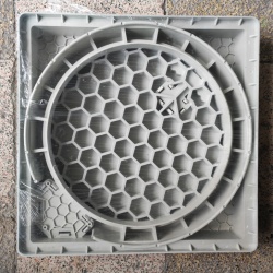 400X400MM MENTEŞELİ EL TUTAMAKLI PLASTİK RÖGAR MENHOL KAPAK / 40CM X 40CM ÇERÇEVELİ