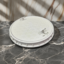 650 mm El Tutamaklı Daire Rögar Kapağı – Çerçeveli Yuvarlak/Oval Plastik Menhol Kapak