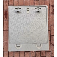 70x80 Menteşeli Plastik Dikdörtgen Rögar Kapağı – Kulplu Kilitli, 700x800 mm Yer Suyu Kanal Kapak