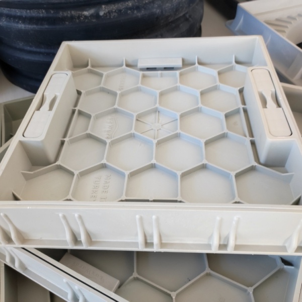 Gömme Rögar Kapağı - Seramik - Fayans Ve Mermer Zeminlerde - Gizli Çerçeve Kapak 35 X 35 - ÇİFT KULPLU-Luxwares