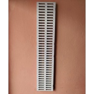 20×100 cm Plastik Izgara Mazgalı – Drenaj Kanalı Üstü Dayanıklı Plastik Izgara Kapak